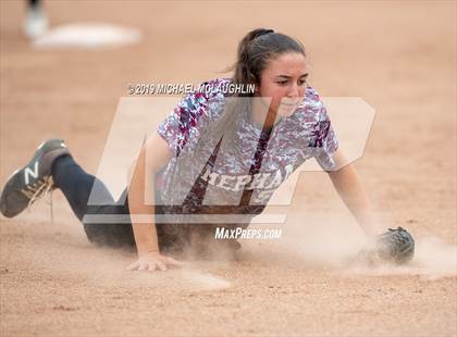 Thumbnail 1 in Division vs Mepham (NYSPHSAA Section 8 Class A Final Game 1) photogallery.