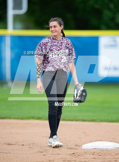 Thumbnail 2 in Division vs Mepham (NYSPHSAA Section 8 Class A Final Game 1) photogallery.