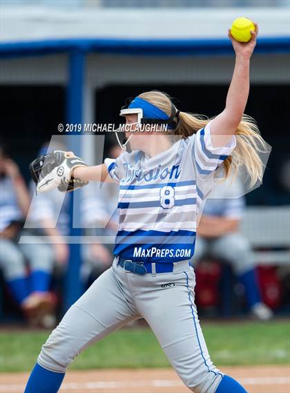 Thumbnail 3 in Division vs Mepham (NYSPHSAA Section 8 Class A Final Game 1) photogallery.