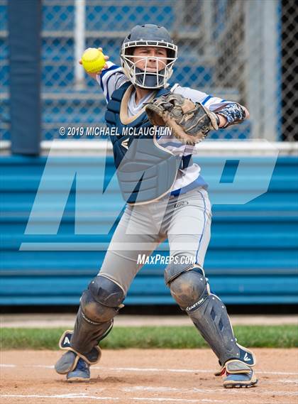 Thumbnail 1 in Division vs Mepham (NYSPHSAA Section 8 Class A Final Game 1) photogallery.