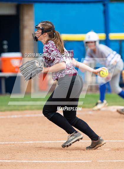 Thumbnail 2 in Division vs Mepham (NYSPHSAA Section 8 Class A Final Game 1) photogallery.