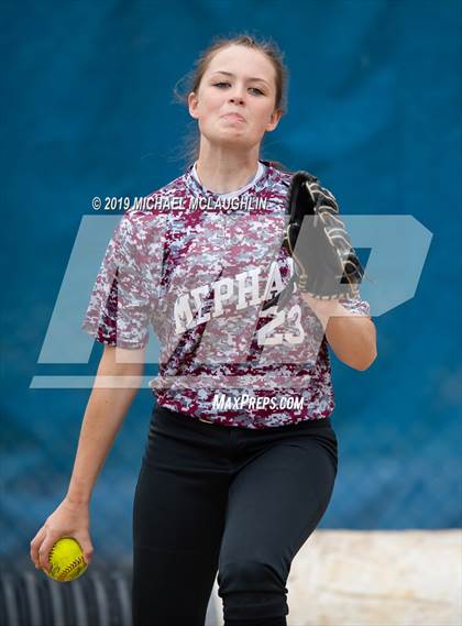 Thumbnail 2 in Division vs Mepham (NYSPHSAA Section 8 Class A Final Game 1) photogallery.