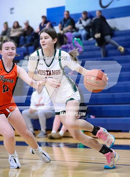 Thumbnail 2 in Marcellus vs Union-Endicott photogallery.