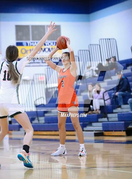 Thumbnail 2 in Marcellus vs Union-Endicott photogallery.