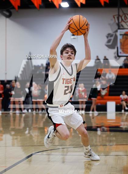 Thumbnail 1 in McQueen @ Douglas photogallery.