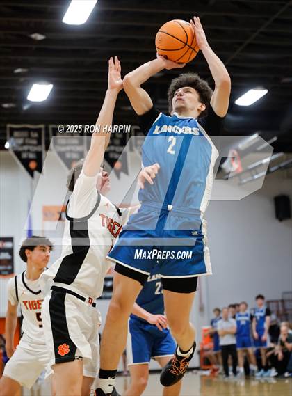 Thumbnail 3 in McQueen @ Douglas photogallery.