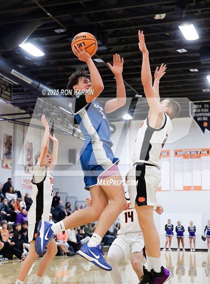 Thumbnail 1 in McQueen @ Douglas photogallery.