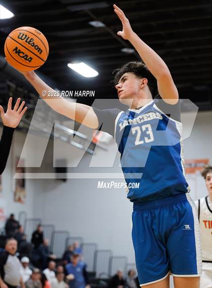 Thumbnail 1 in McQueen @ Douglas photogallery.