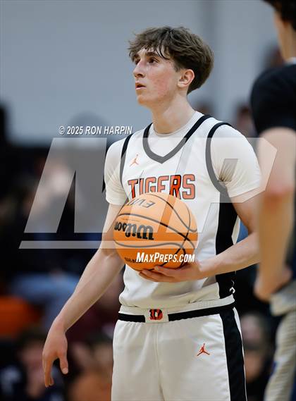 Thumbnail 1 in McQueen @ Douglas photogallery.