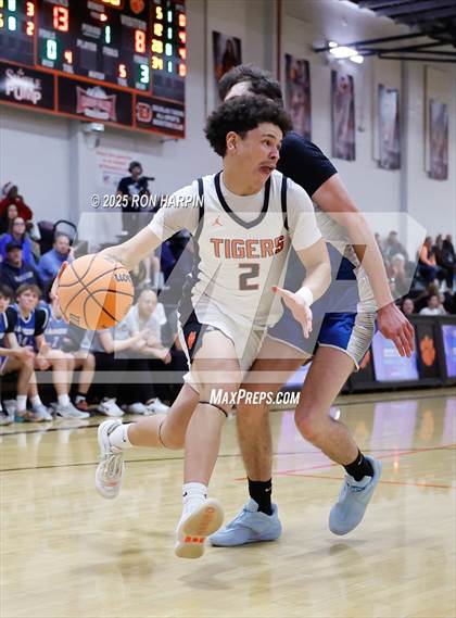 Thumbnail 1 in McQueen @ Douglas photogallery.