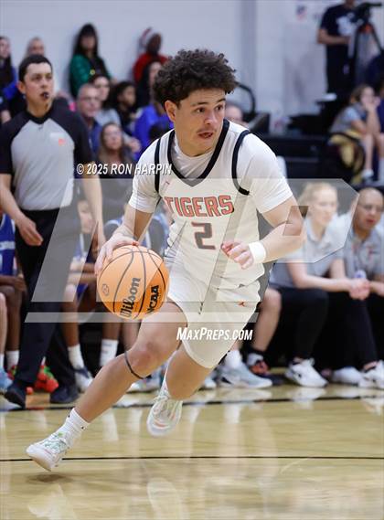 Thumbnail 3 in McQueen @ Douglas photogallery.