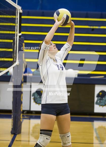 Thumbnail 2 in Enochs @ Turlock photogallery.