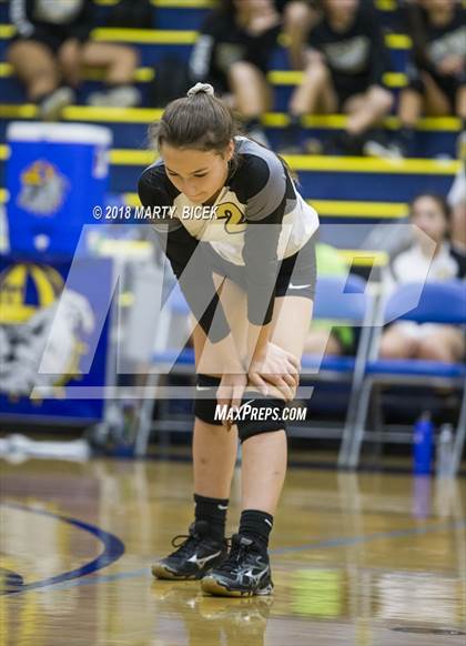 Thumbnail 2 in Enochs @ Turlock photogallery.