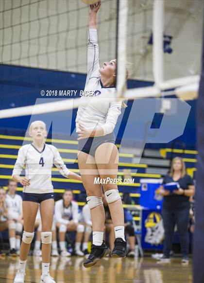 Thumbnail 1 in Enochs @ Turlock photogallery.