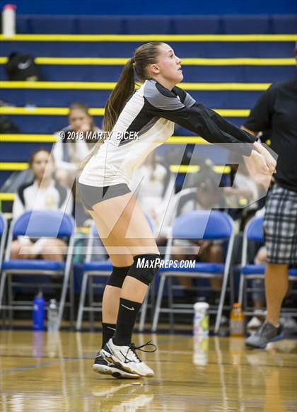 Thumbnail 3 in Enochs @ Turlock photogallery.