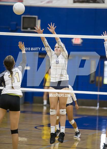 Thumbnail 2 in Enochs @ Turlock photogallery.