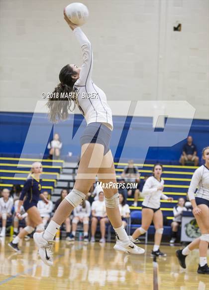 Thumbnail 1 in Enochs @ Turlock photogallery.