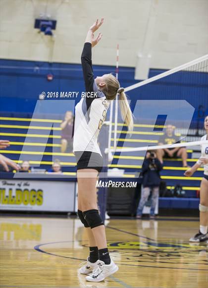 Thumbnail 2 in Enochs @ Turlock photogallery.