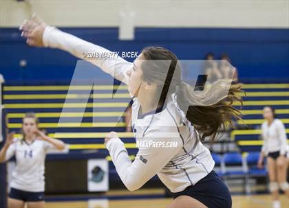 Thumbnail 2 in Enochs @ Turlock photogallery.