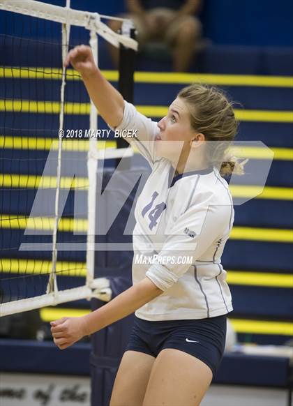 Thumbnail 3 in Enochs @ Turlock photogallery.