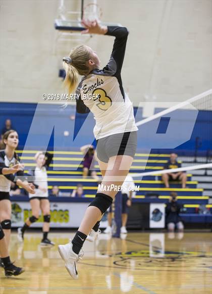 Thumbnail 3 in Enochs @ Turlock photogallery.