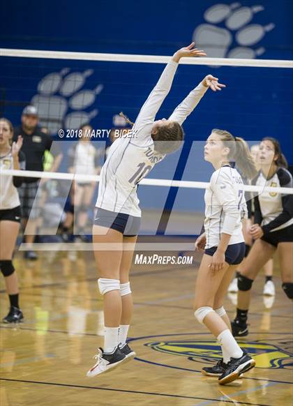 Thumbnail 3 in Enochs @ Turlock photogallery.