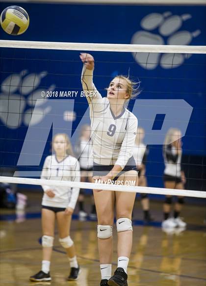 Thumbnail 1 in Enochs @ Turlock photogallery.