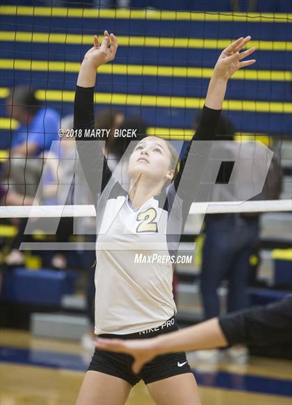 Thumbnail 2 in Enochs @ Turlock photogallery.
