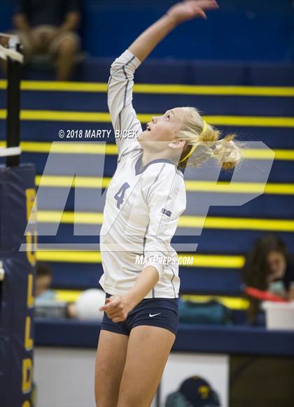 Thumbnail 2 in Enochs @ Turlock photogallery.