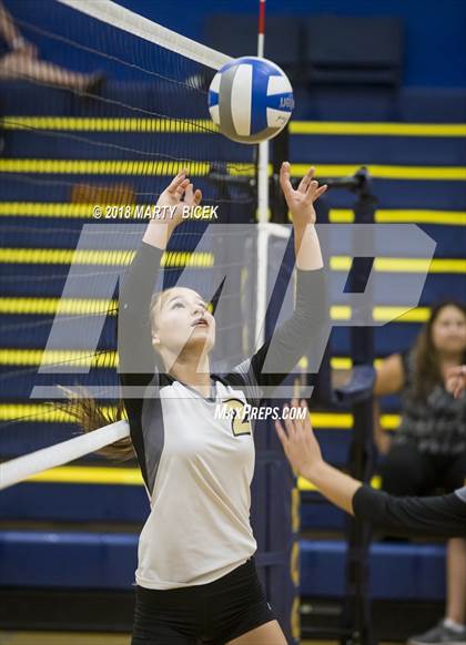 Thumbnail 3 in Enochs @ Turlock photogallery.