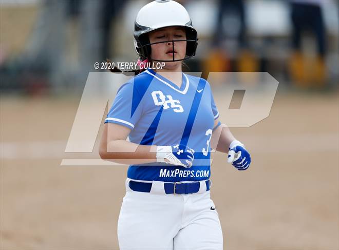 null - Photo 01