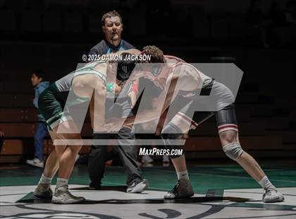 Thumbnail 1 in Hurricane vs Virgin Valley photogallery.