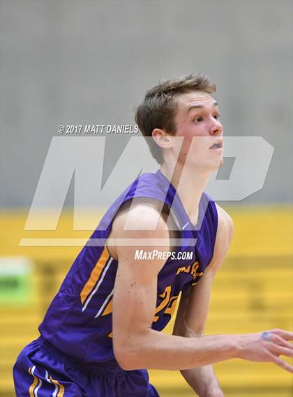 Thumbnail 3 in Kent Denver vs. Basalt  (CHSAA 3A Great 8) photogallery.