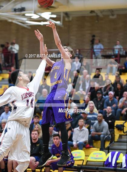 Thumbnail 1 in Kent Denver vs. Basalt  (CHSAA 3A Great 8) photogallery.