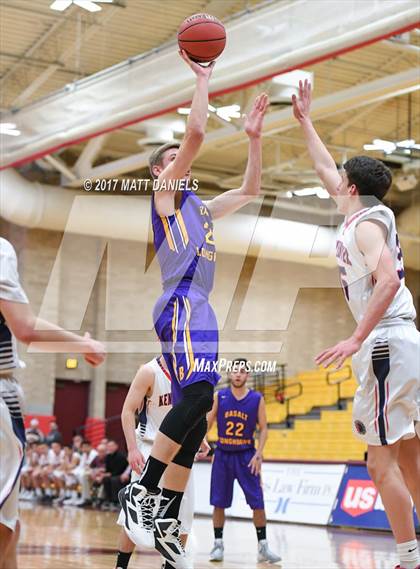 Thumbnail 1 in Kent Denver vs. Basalt  (CHSAA 3A Great 8) photogallery.