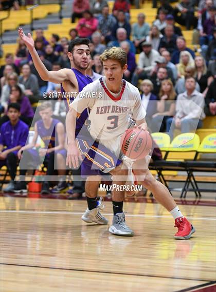 Thumbnail 3 in Kent Denver vs. Basalt  (CHSAA 3A Great 8) photogallery.