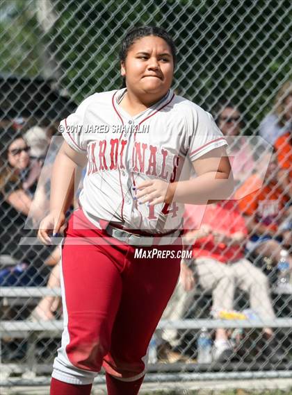 Thumbnail 2 in St. Louis Catholic @ E.D. White (LHSAA 3A Regional Playoff) photogallery.