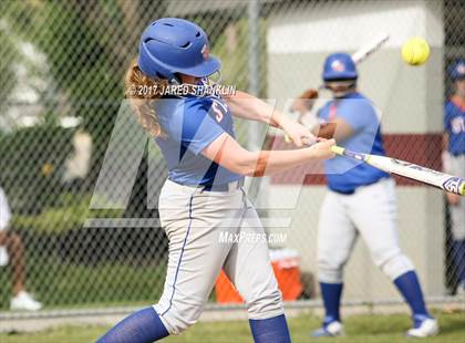 Thumbnail 2 in St. Louis Catholic @ E.D. White (LHSAA 3A Regional Playoff) photogallery.