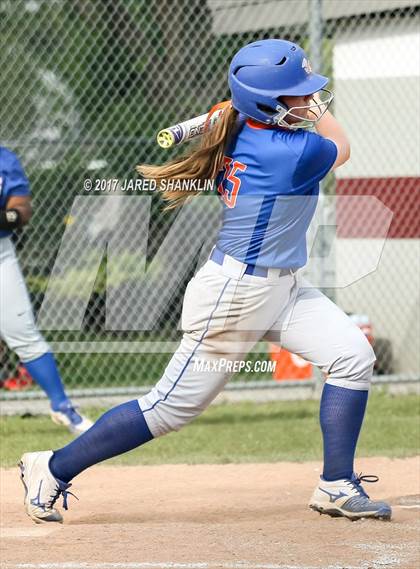 Thumbnail 2 in St. Louis Catholic @ E.D. White (LHSAA 3A Regional Playoff) photogallery.