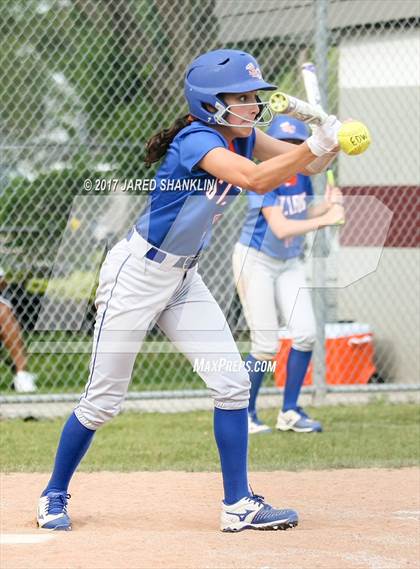 Thumbnail 2 in St. Louis Catholic @ E.D. White (LHSAA 3A Regional Playoff) photogallery.