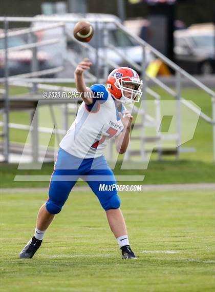 Thumbnail 1 in Two Rivers @ Yellville-Summit photogallery.