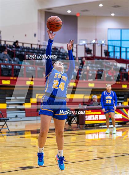 Thumbnail 2 in Mesa Vista vs. Cuba (Lady Braves Invite at Santa Fe Indian School) photogallery.