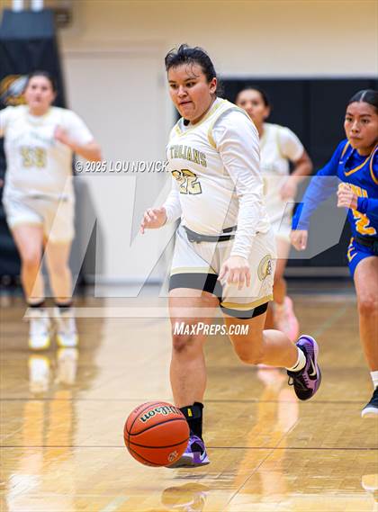 Thumbnail 2 in Mesa Vista vs. Cuba (Lady Braves Invite at Santa Fe Indian School) photogallery.