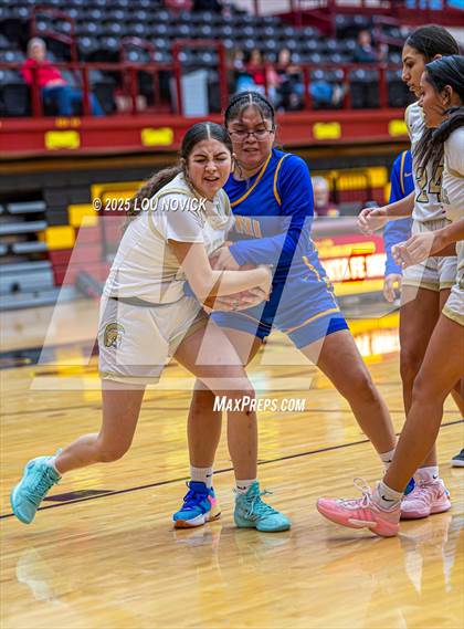 Thumbnail 3 in Mesa Vista vs. Cuba (Lady Braves Invite at Santa Fe Indian School) photogallery.