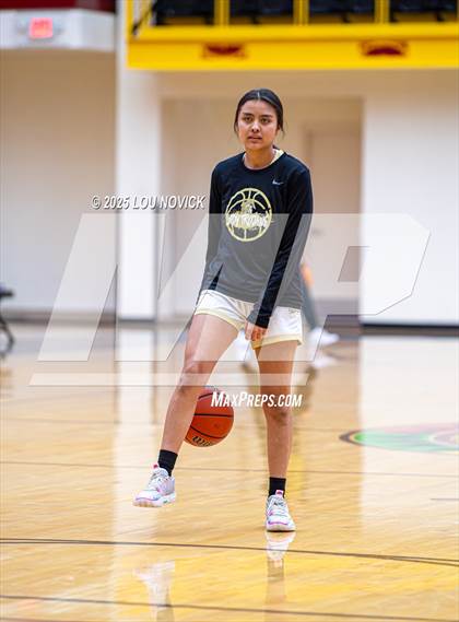 Thumbnail 1 in Mesa Vista vs. Cuba (Lady Braves Invite at Santa Fe Indian School) photogallery.