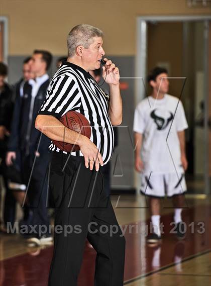 Thumbnail 3 in Villa Park vs. Palm Desert (MaxPreps Holiday Classic) photogallery.