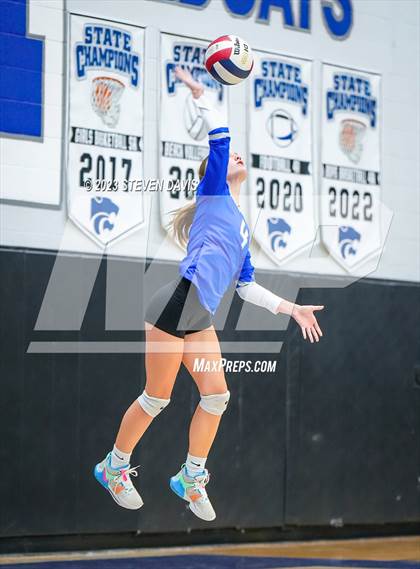 Thumbnail 2 in Mesquite vs Prescott photogallery.