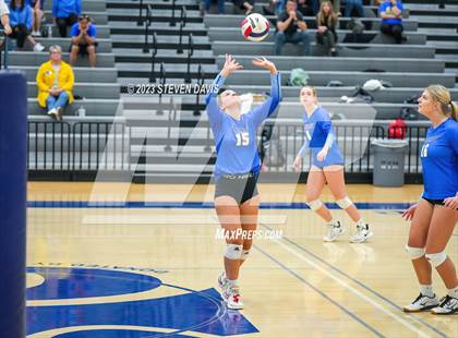 Thumbnail 3 in Mesquite vs Prescott photogallery.