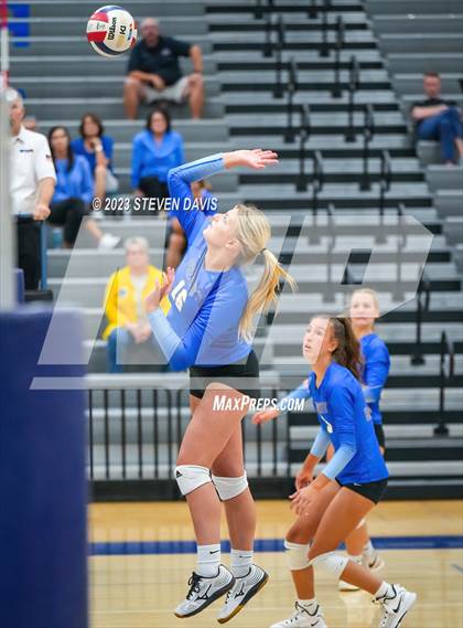 Thumbnail 3 in Mesquite vs Prescott photogallery.