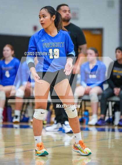 Thumbnail 2 in Mesquite vs Prescott photogallery.